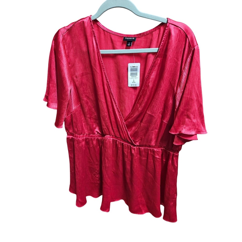 Torrid Red Blouse Top‎ Plus Size 2 V Neck Pleated Ruffle Sleeve Peplum